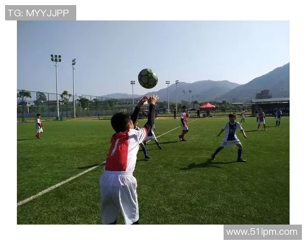 提升足球技能上海专业私教助你成就梦想球员之路